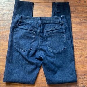 Peter Nygard Low Rise Skinny Jeans